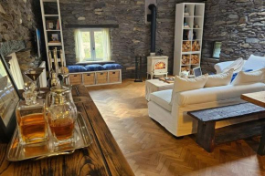 Exceptional stone mountain house